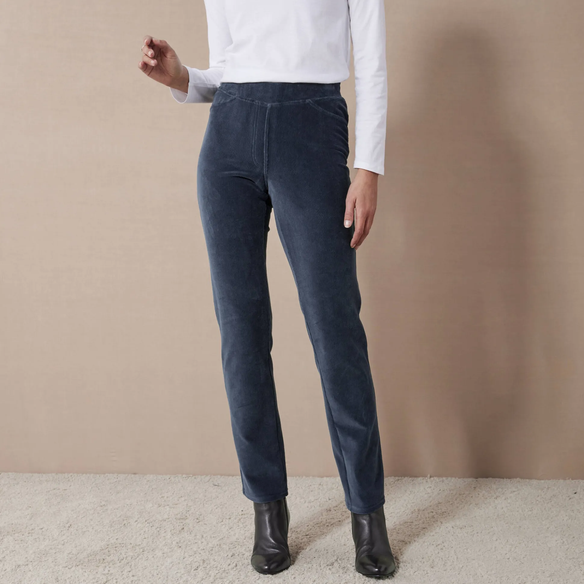 Rechte broek in fluweeltricot
