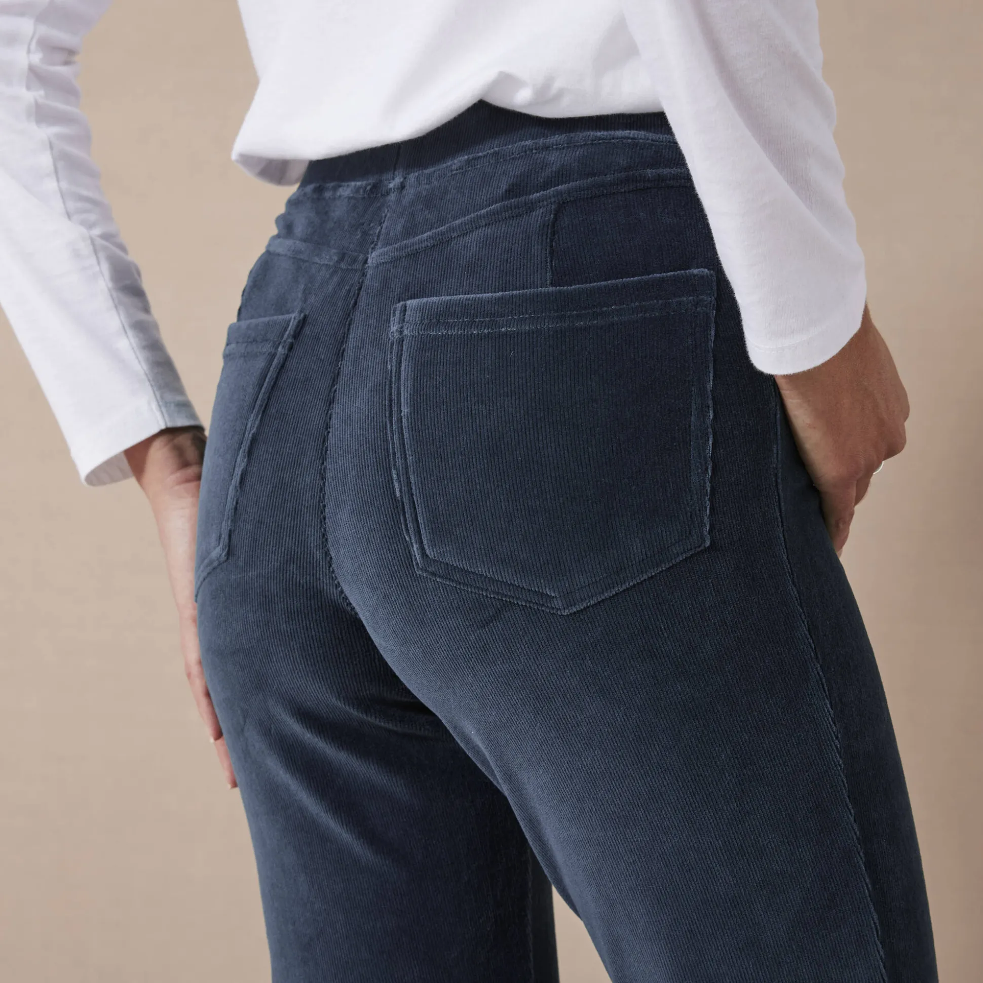 Rechte broek in fluweeltricot
