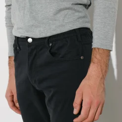 Rechte broek in rekbare twill