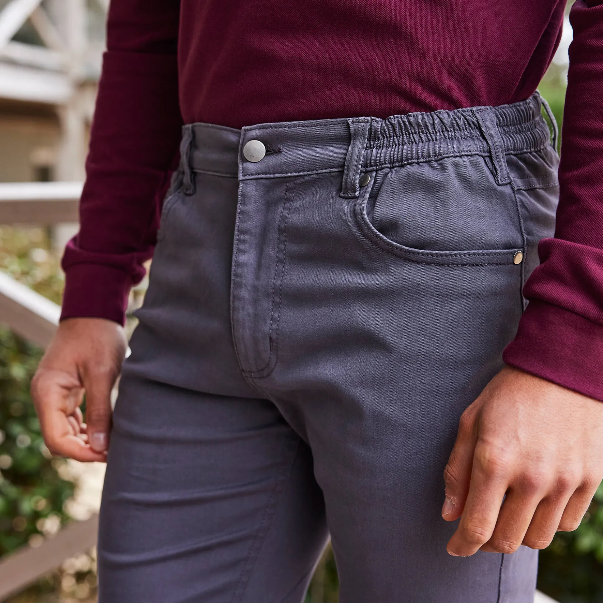 Rechte broek in rekbare twill