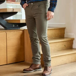 Rechte broek in rekbare twill