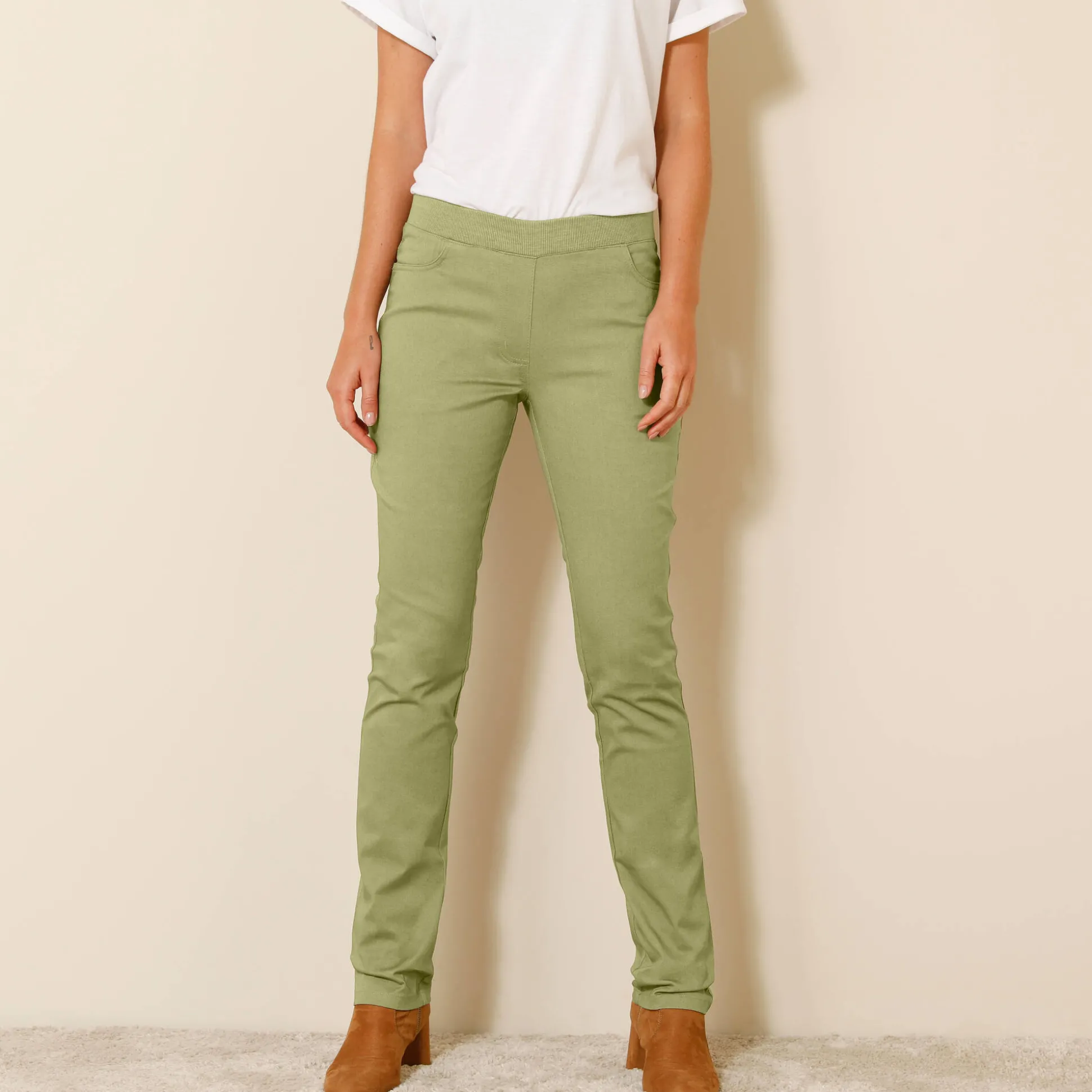 Rechte broek met elastische taille