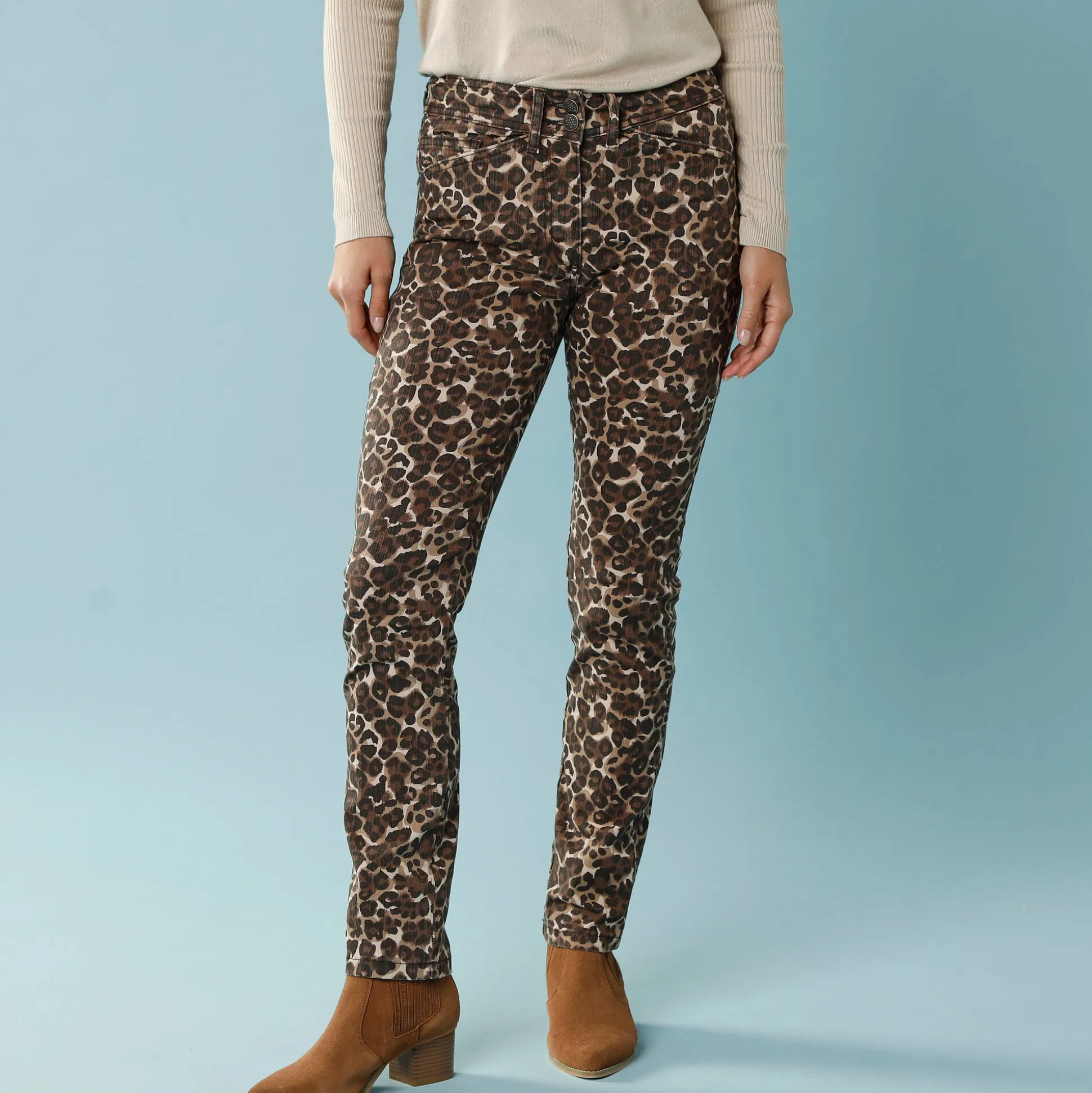 Rechte broek met luipaardprint, kleine lengtes