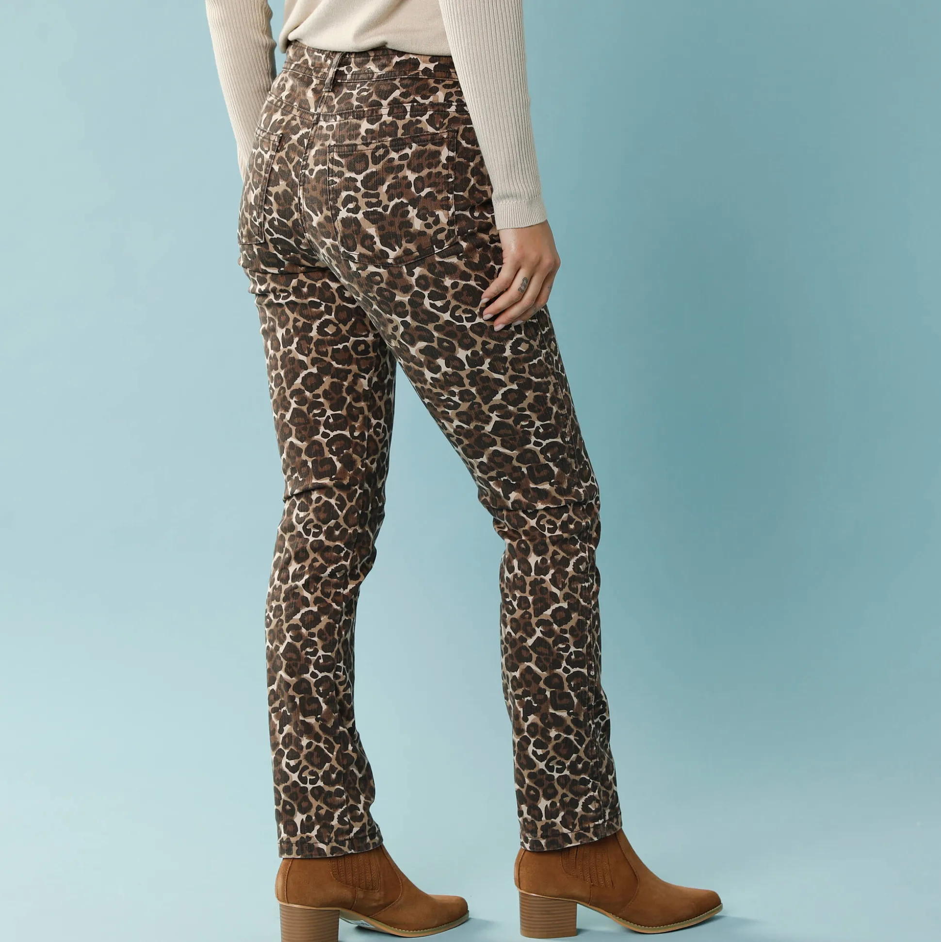 Rechte broek met luipaardprint, kleine lengtes
