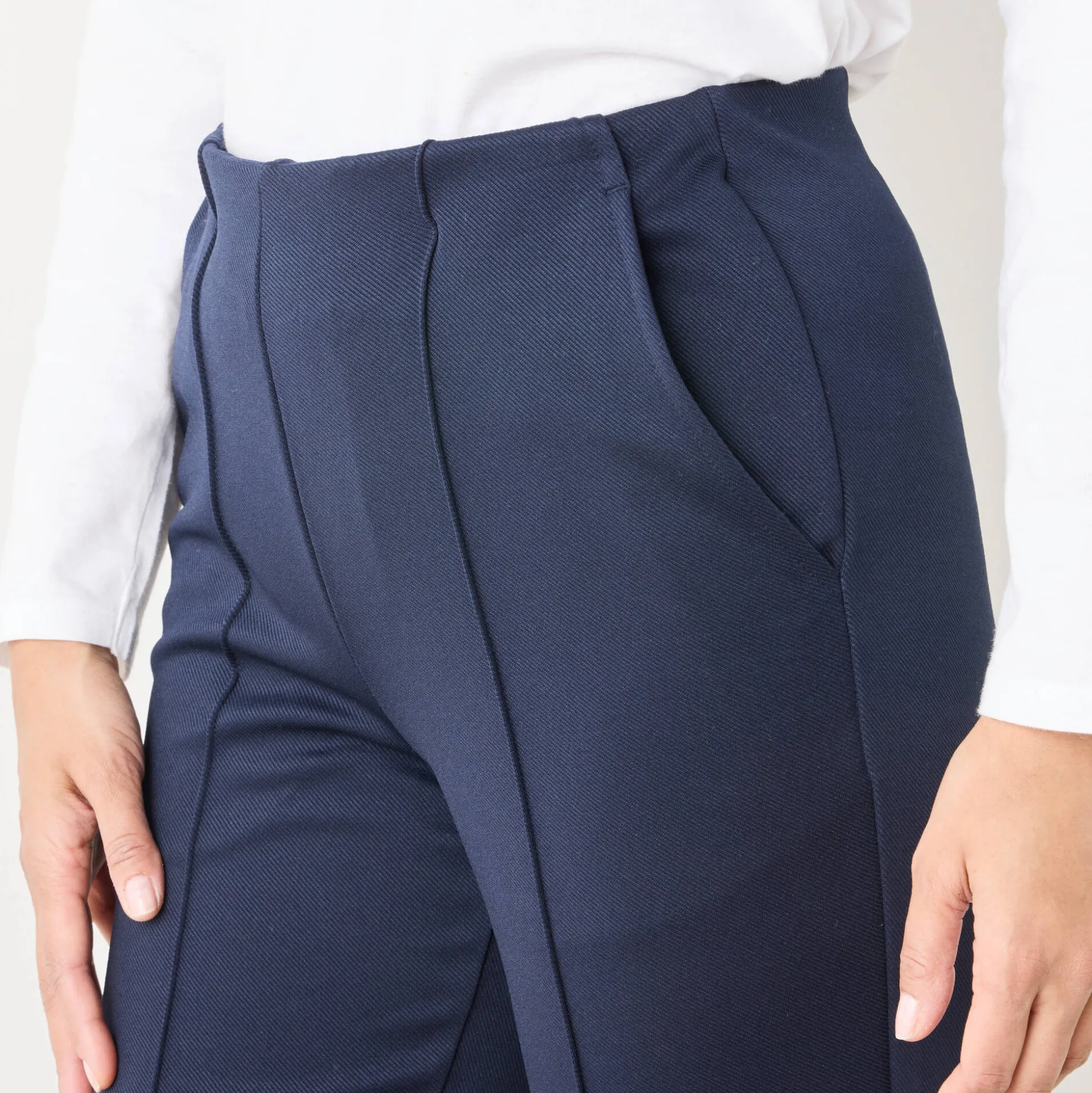 Rechte broek met platte buik-effect, tricot