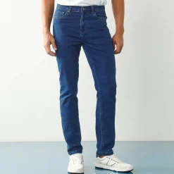 Rechte jeans met 5 zakken, ultrastretch denim - L28