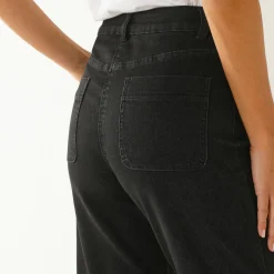 Rechte, ruime jeans, hoge taille