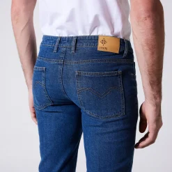 Rechte stretchjeans, afgerond onder de buik - binnenpijplengte 72 cm