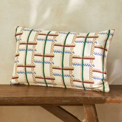 Rechthoekig kussen met geometrische print