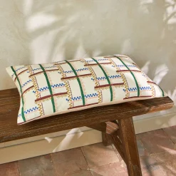 Rechthoekig kussen met geometrische print