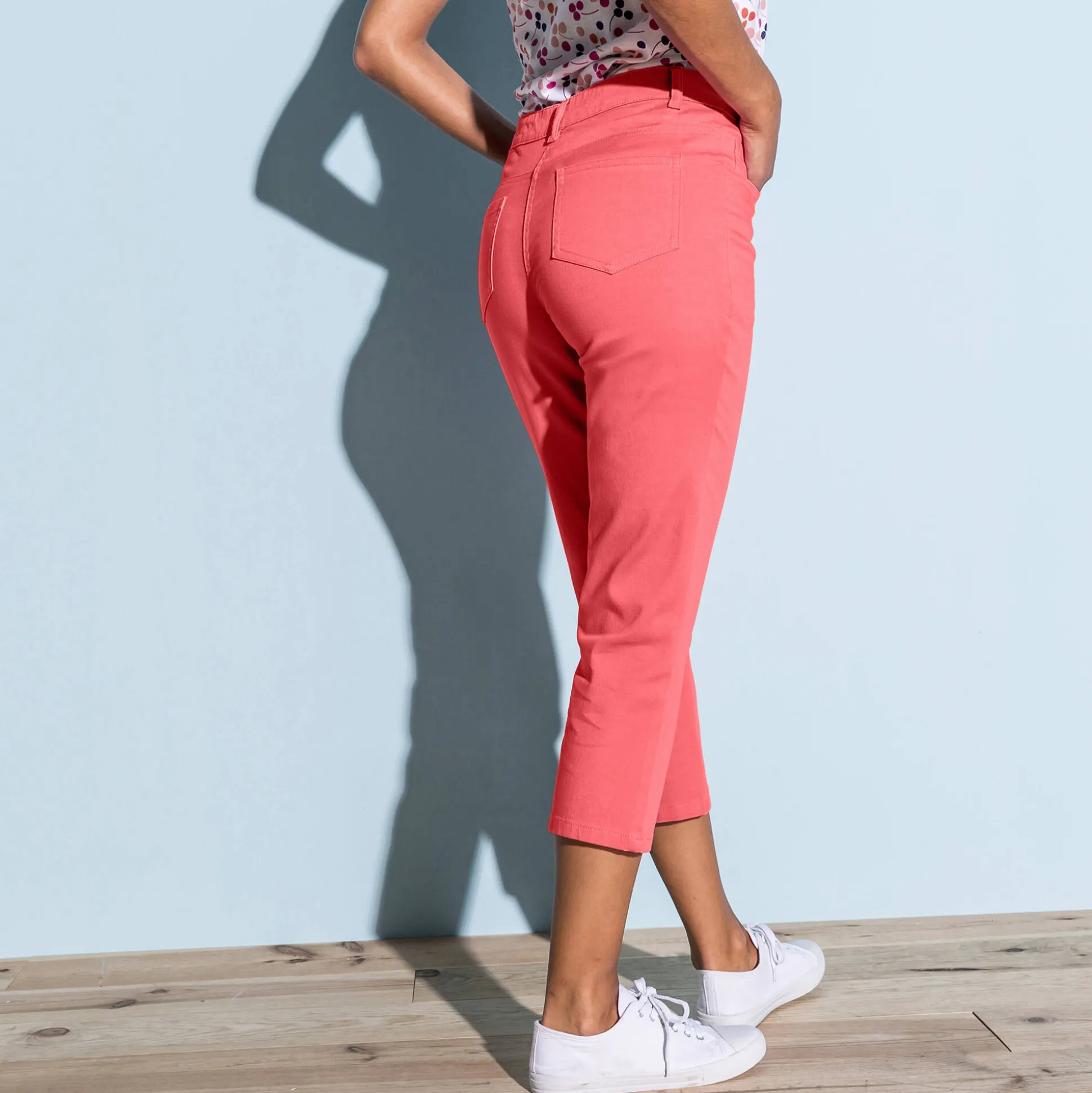Rekbare 3/4-broek in rekbaar katoen met 'platte buik'-effect