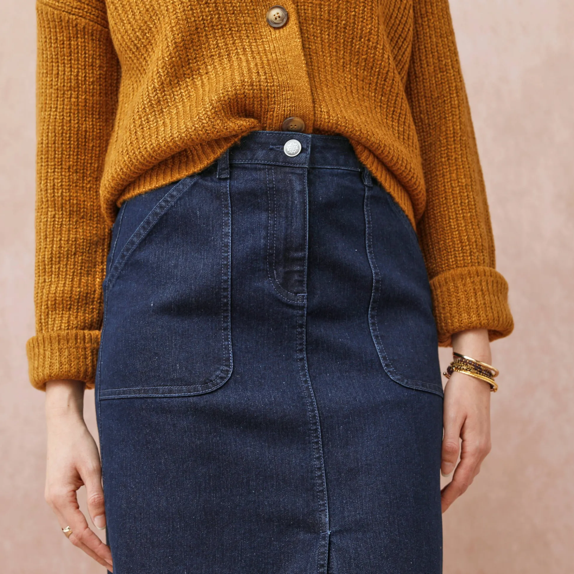 Rok met split en midilengte, soepel denim