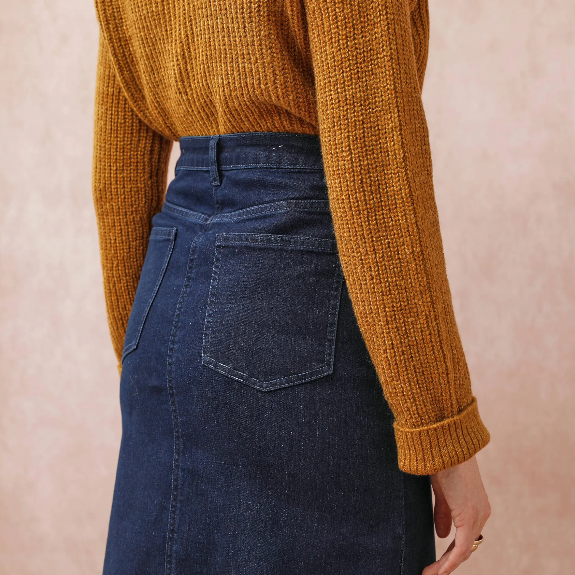 Rok met split en midilengte, soepel denim