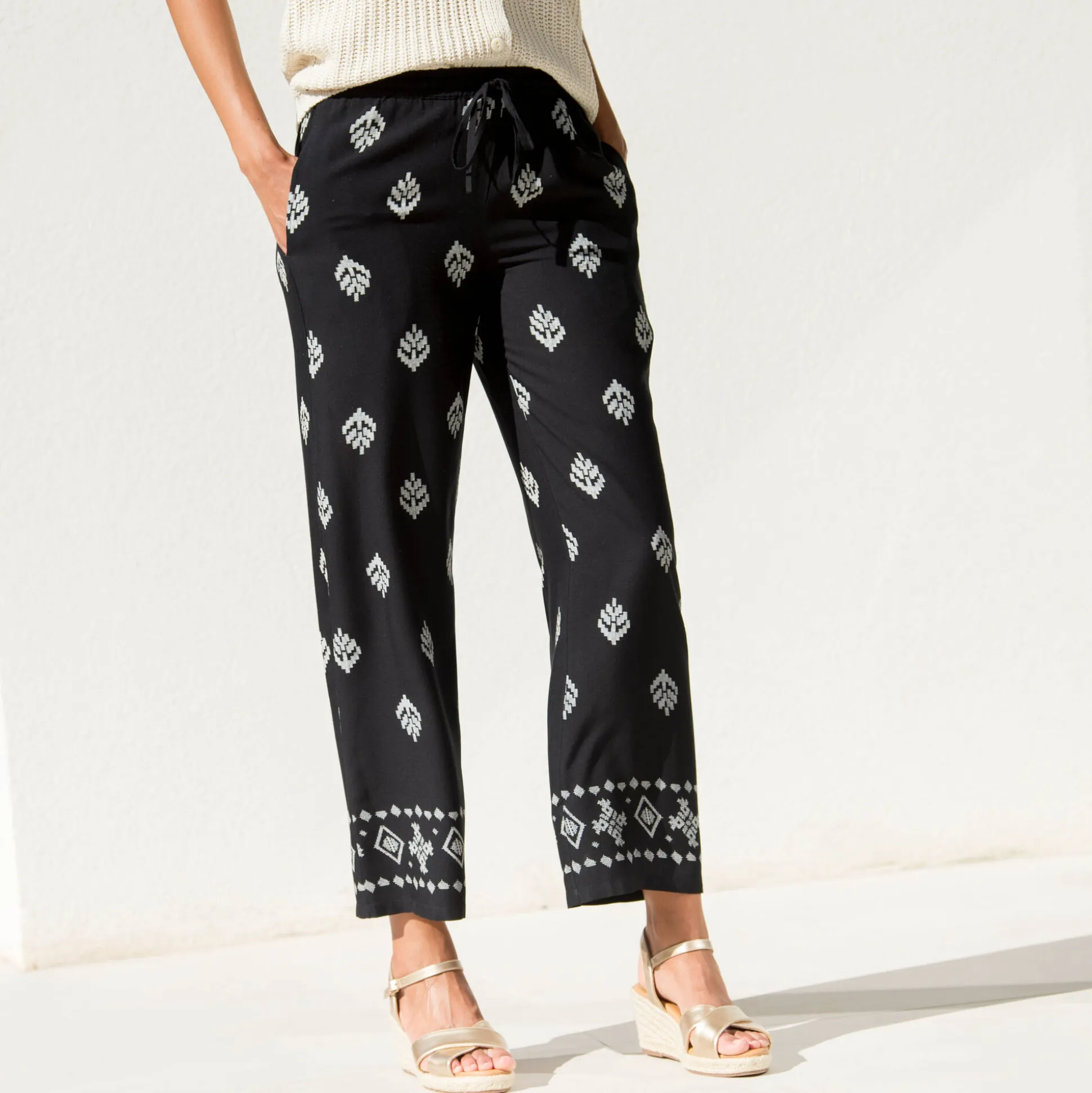 Ruime broek met hoge taille, bedrukte viscose