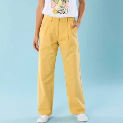 Ruime, rechte broek, speciaal voor kleine lengtes