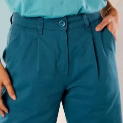 Ruime, rechte broek, speciaal voor kleine lengtes