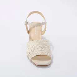 Sandalen met macramé-effect en hak