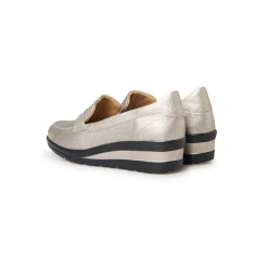 Schoenen met sleehak in 2 materialen