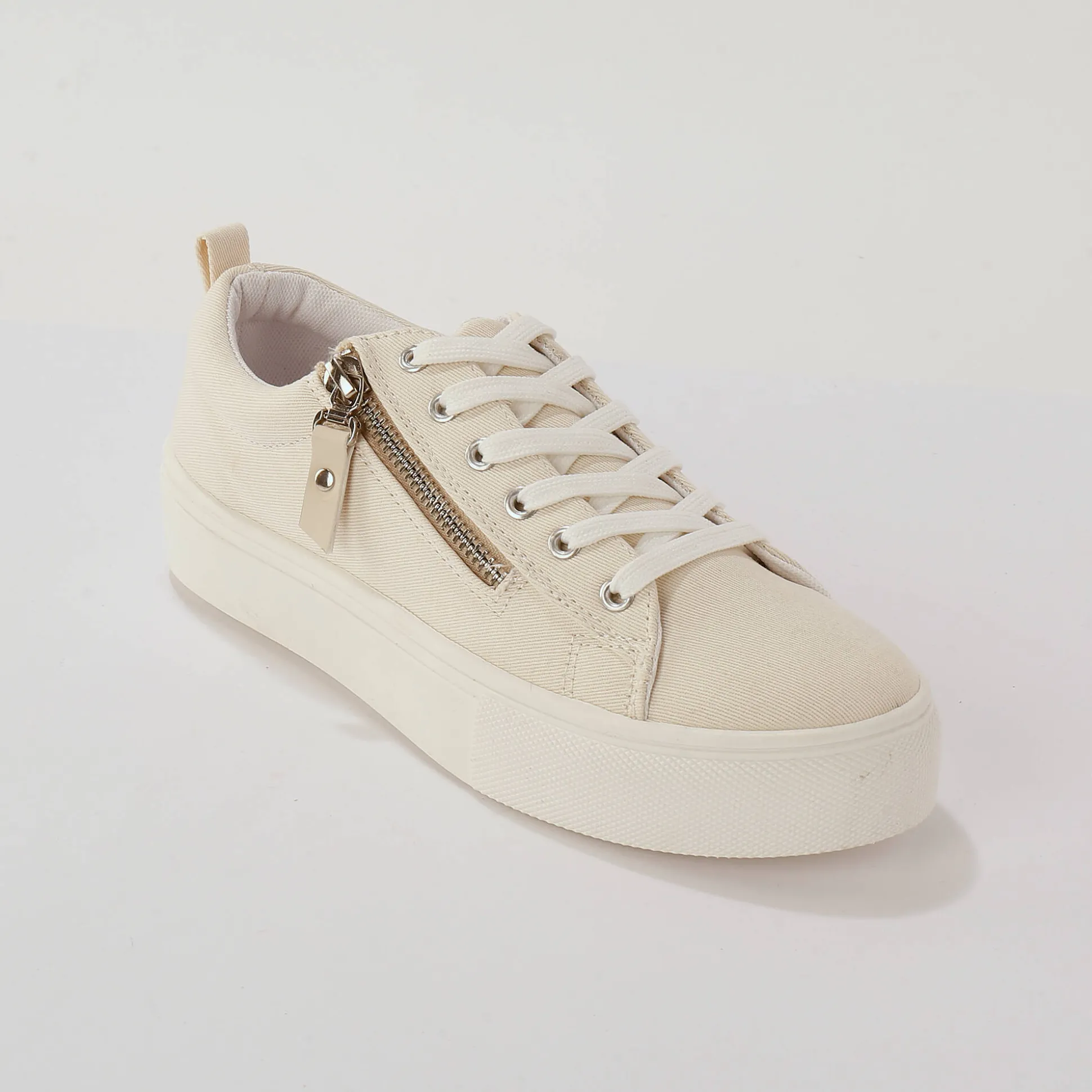 Sneakers in canvas, met sleehak, rits en veters