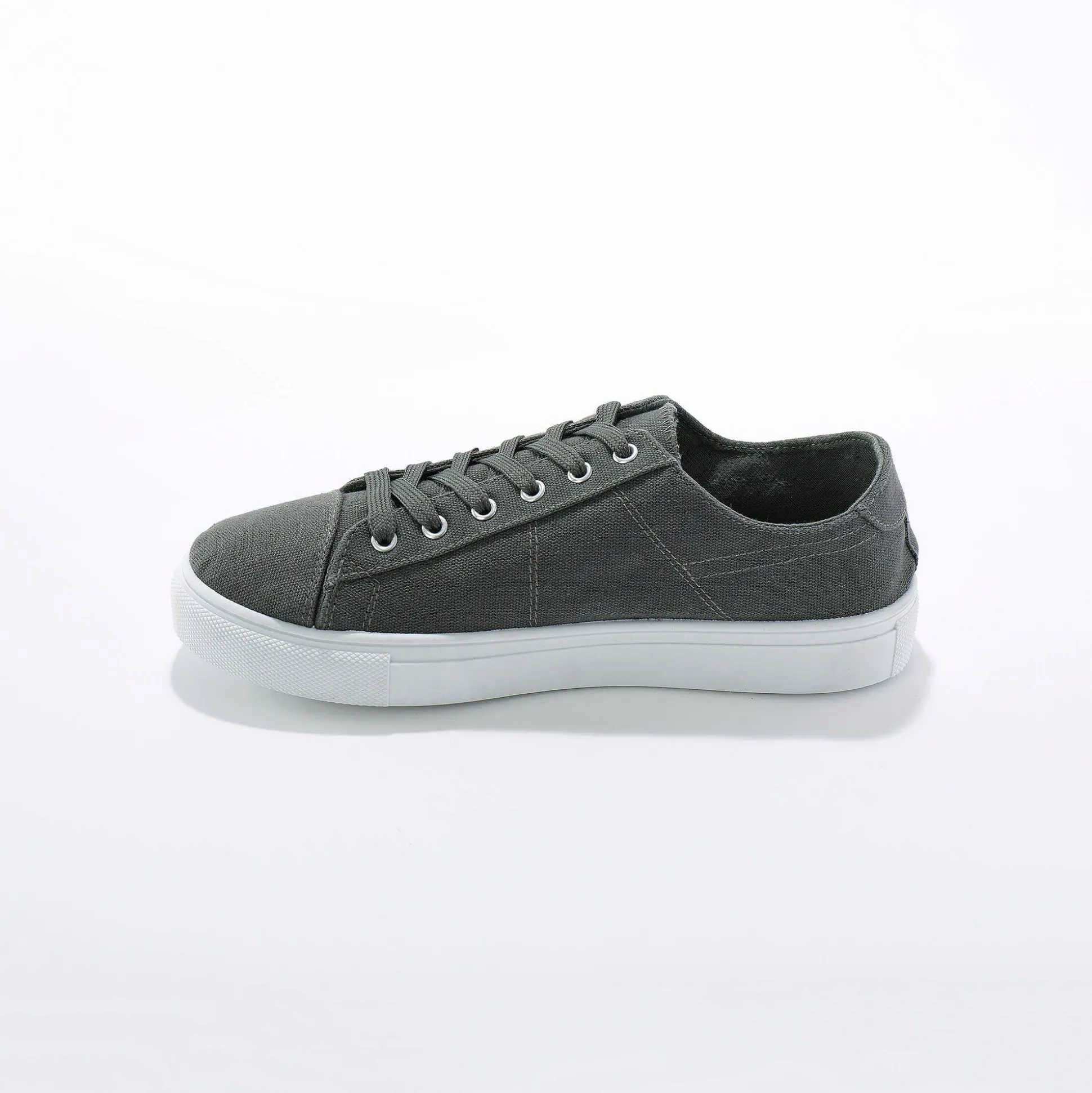 Sneakers in canvas met veters en doorloopzool in platformstijl