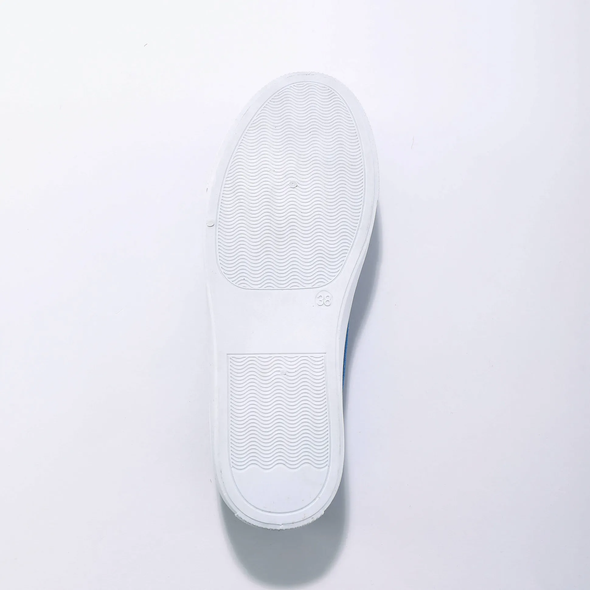 Sneakers in canvas met veters en doorloopzool in platformstijl