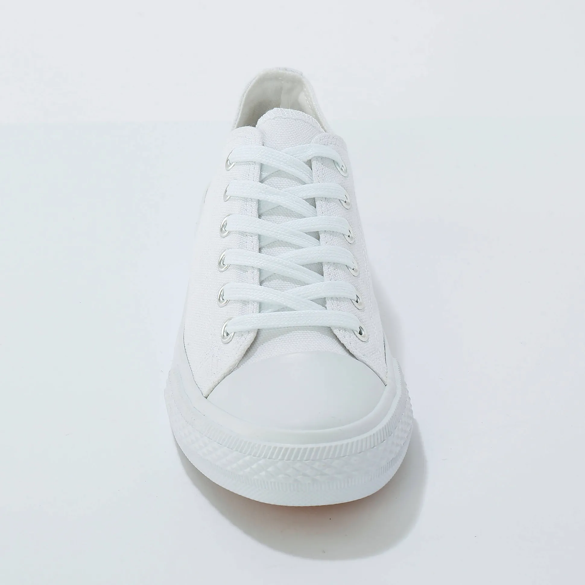 Sneakers in canvas, met veters