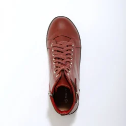 Sneakers met hoge schacht, rits en goudkleurige gesp