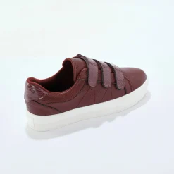 Sneakers met scratchsluiting en kroko-effect - zwart