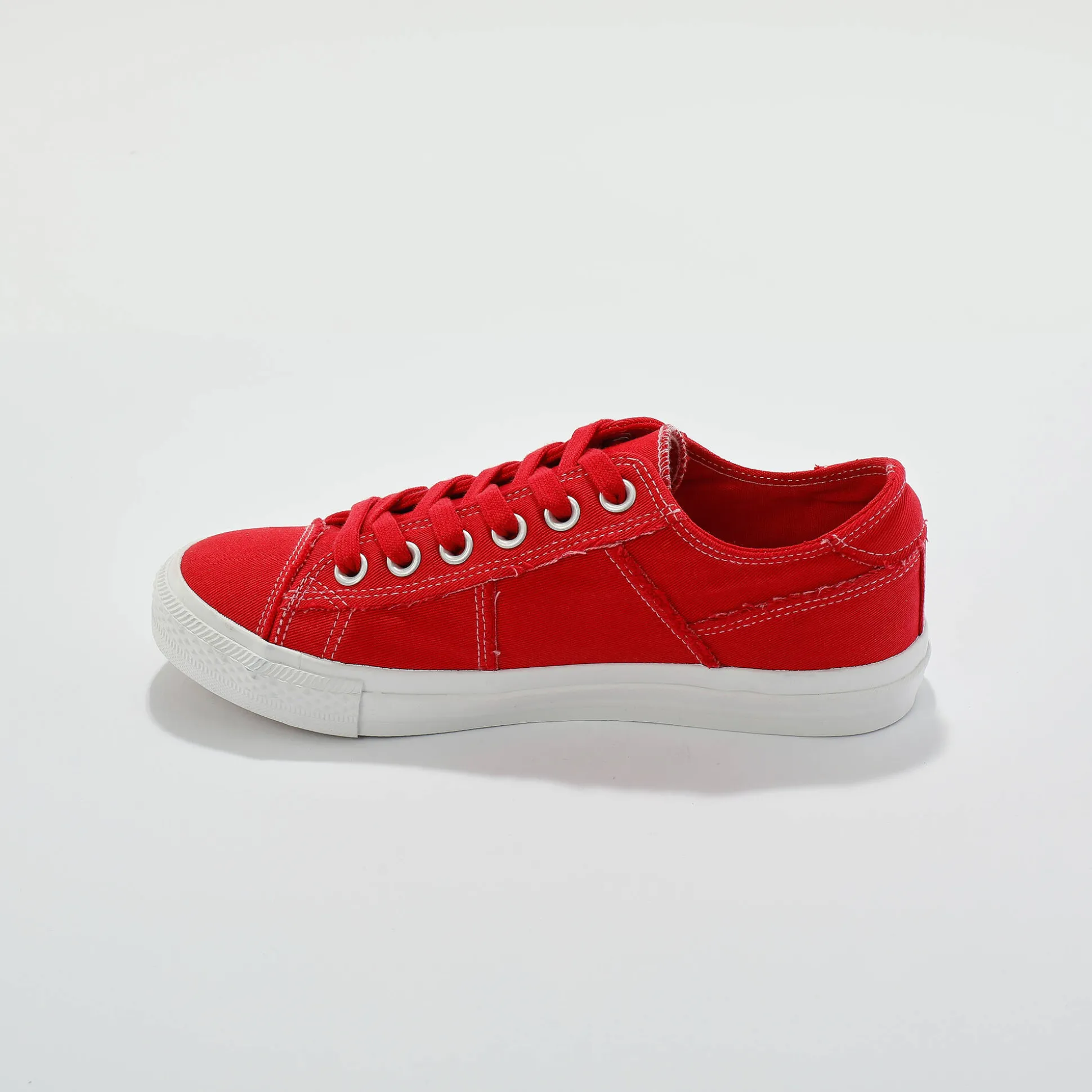 Sneakers met veters, verwassen canvas met sierstiksel
