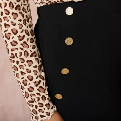 Soepele broek met knooppandeffect