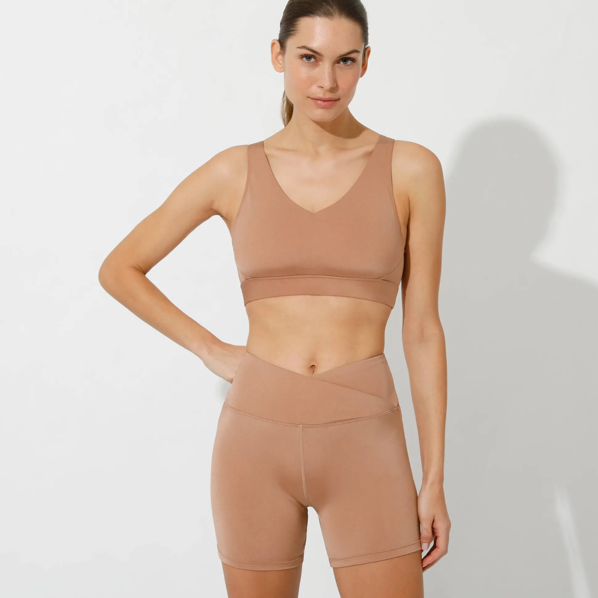 Sportshort voor gelifte bips in microvezel