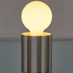 Staande ledlamp in keramiek