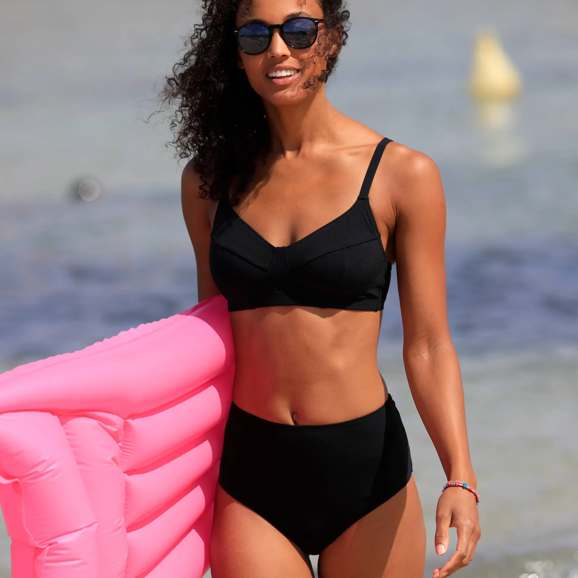 Steungevend bikinibroekje met hoge taille Ilaya