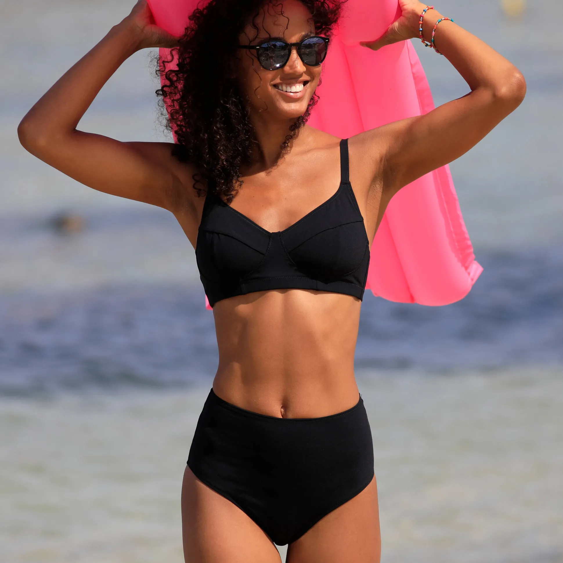 Steungevend bikinibroekje met hoge taille Ilaya