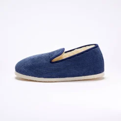 Stille pantoffels in velours met wolvoering