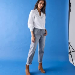 Stretch jeans in 'mom' model