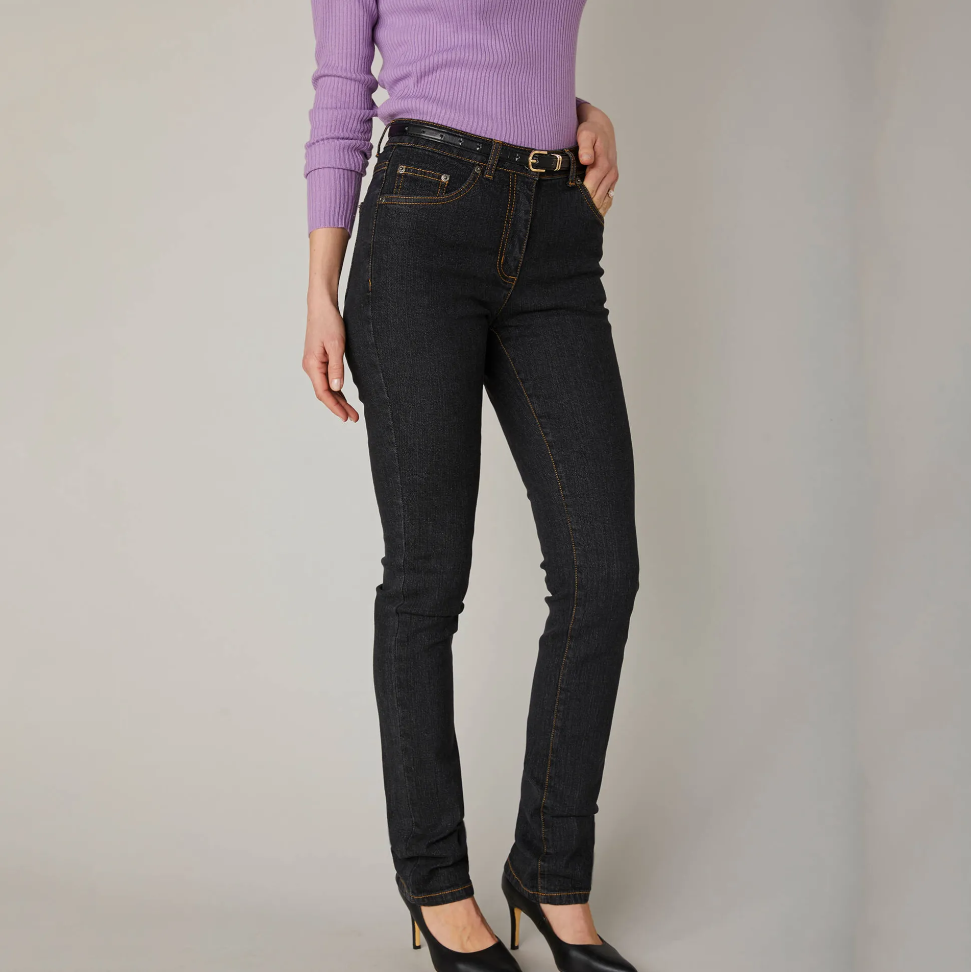 Stretchjeans in recht model - kleine lengte