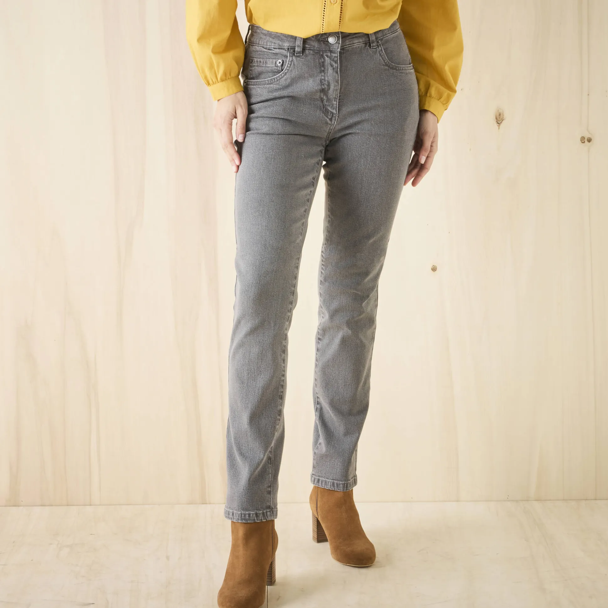 Stretchjeans in recht model - kleine lengte