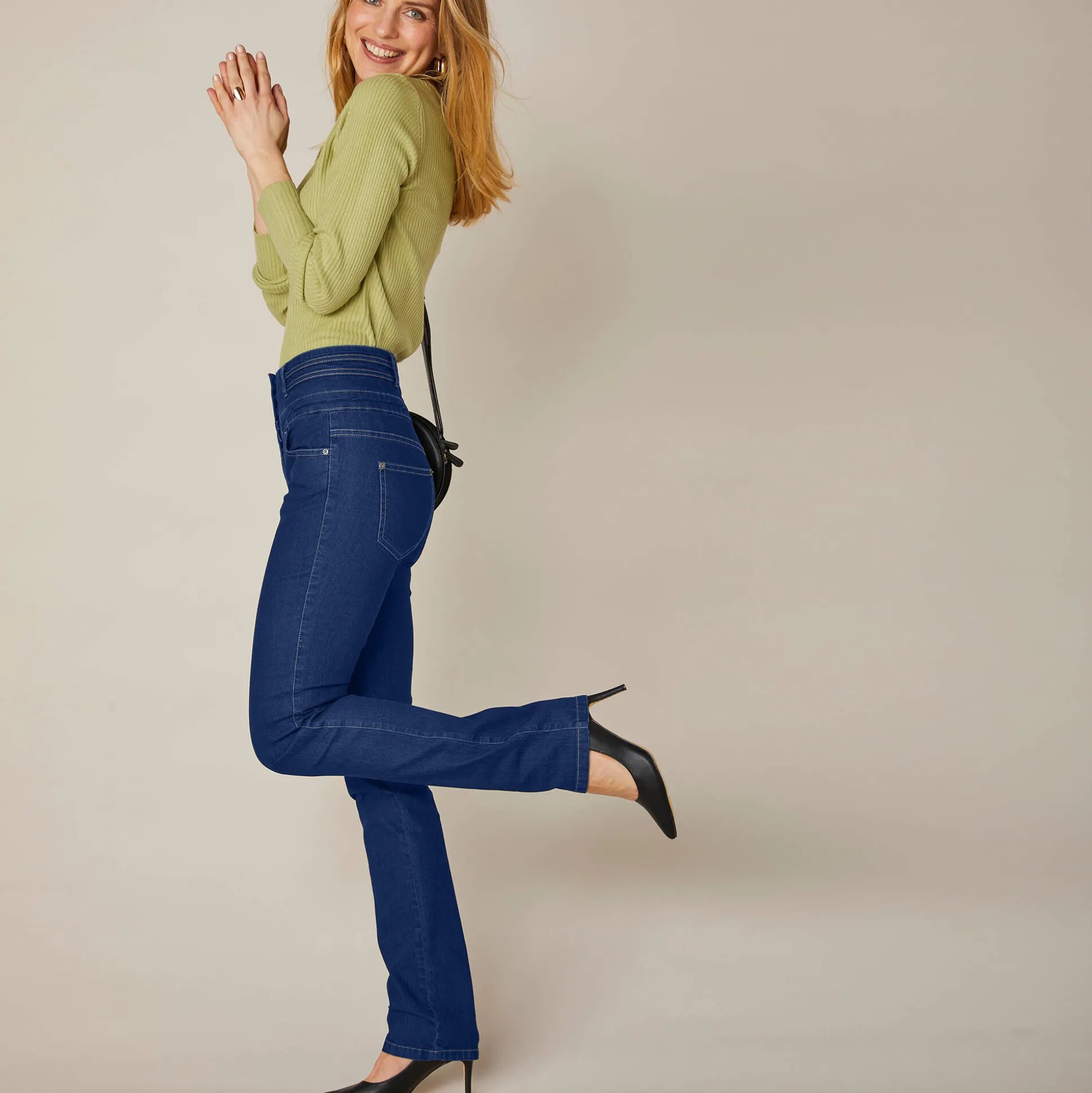 Stretchjeans in recht model met hoge taille