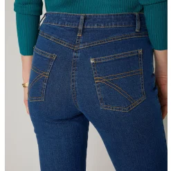 Stretchjeans in recht model - kleine lengte