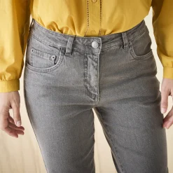 Stretchjeans in recht model - gemiddelde lengte