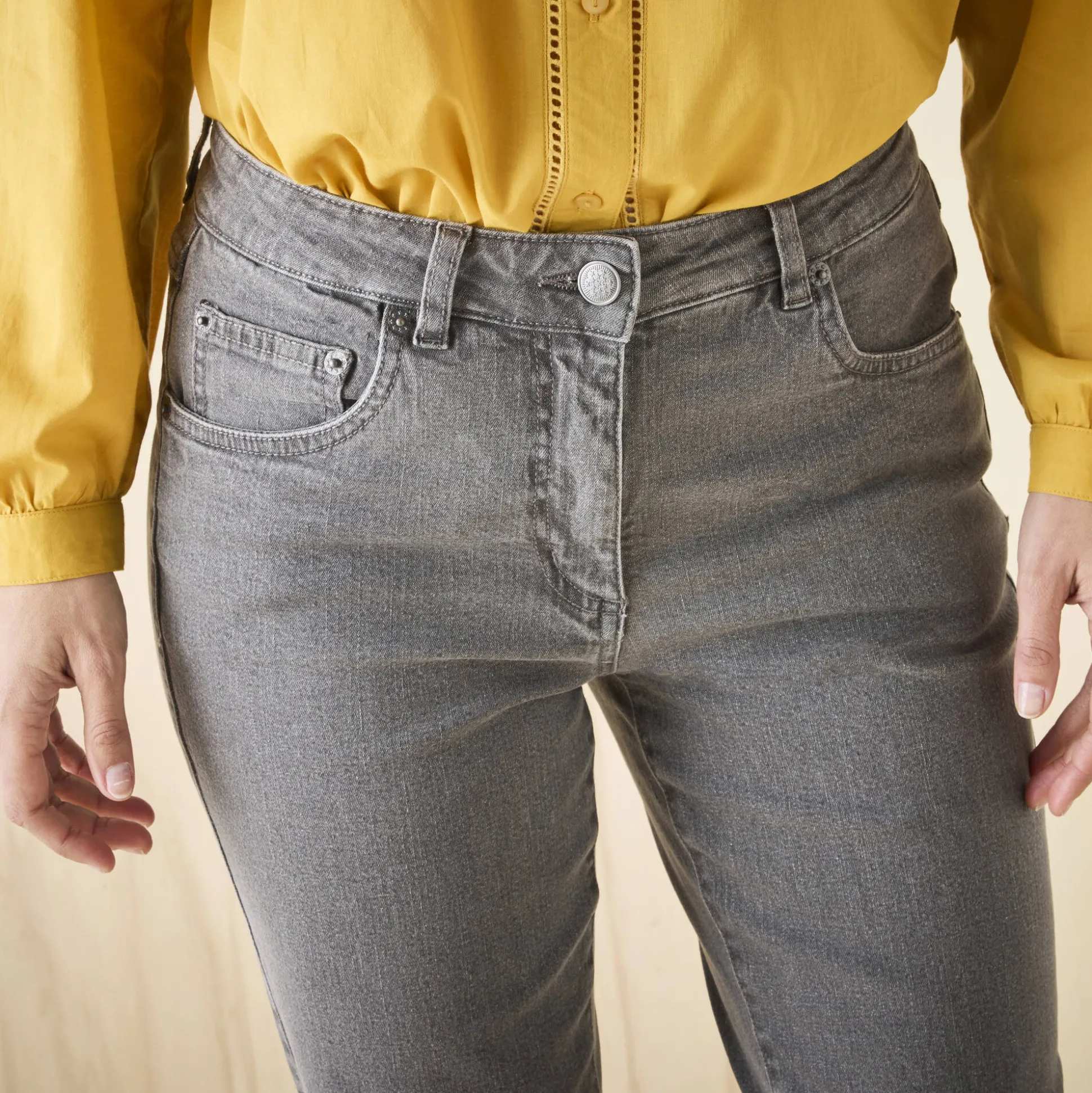 Stretchjeans in recht model - gemiddelde lengte