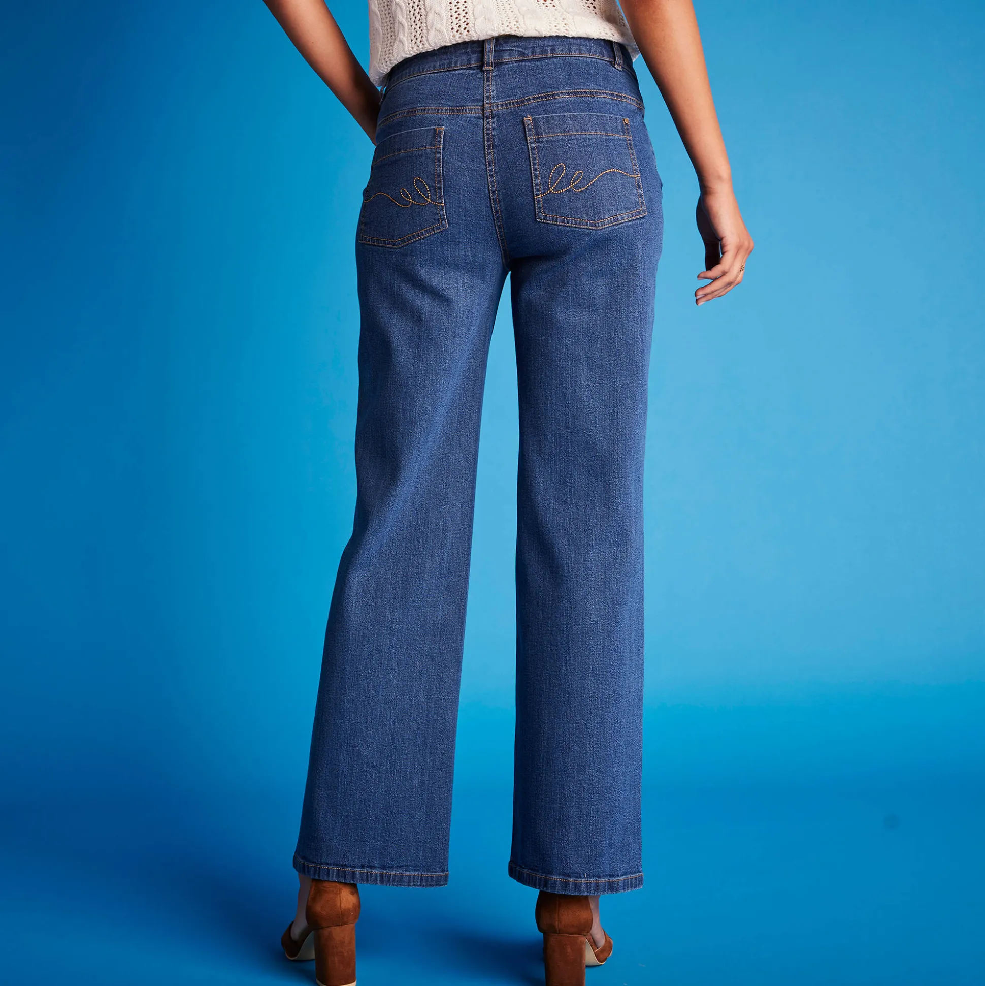 Stretchjeans met ruim model, kleine lengte