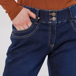 Stretchjeans 'mom' model met elastische taille