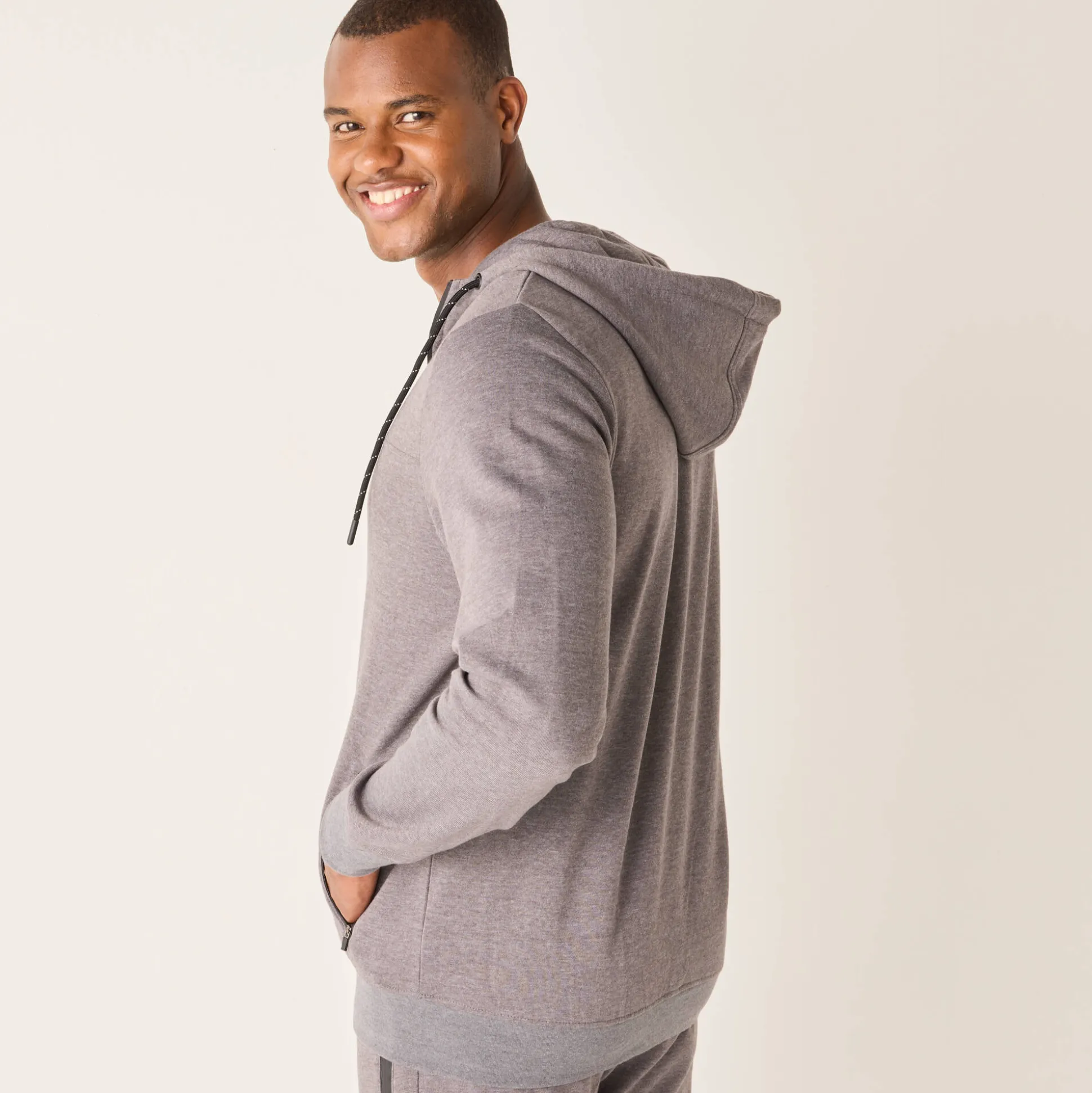 Sweater met rits en kap, in geruwd molton, met contrasterende details