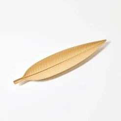 Tafeldecoratie, goudkleurig blad
