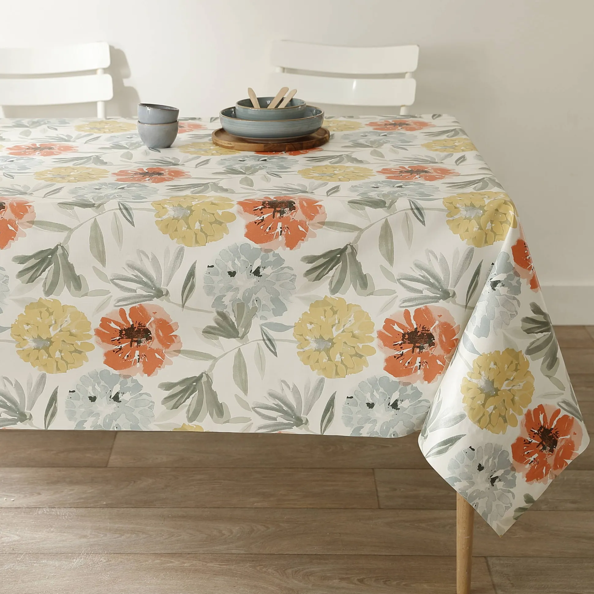 Tafellaken in toile cirée met grote bloemenprint
