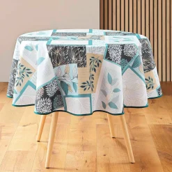 Tafellaken met bladerenprint in patchwork, vlot onderhoud