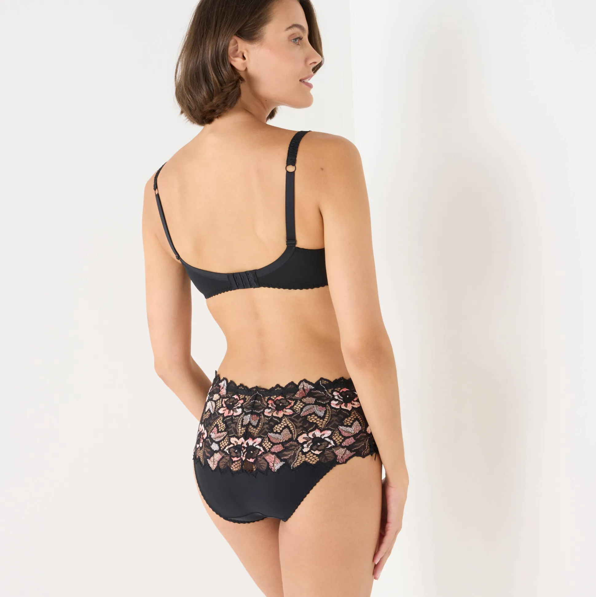 Tailleslip in tweekleurige kant Arum Cabaret