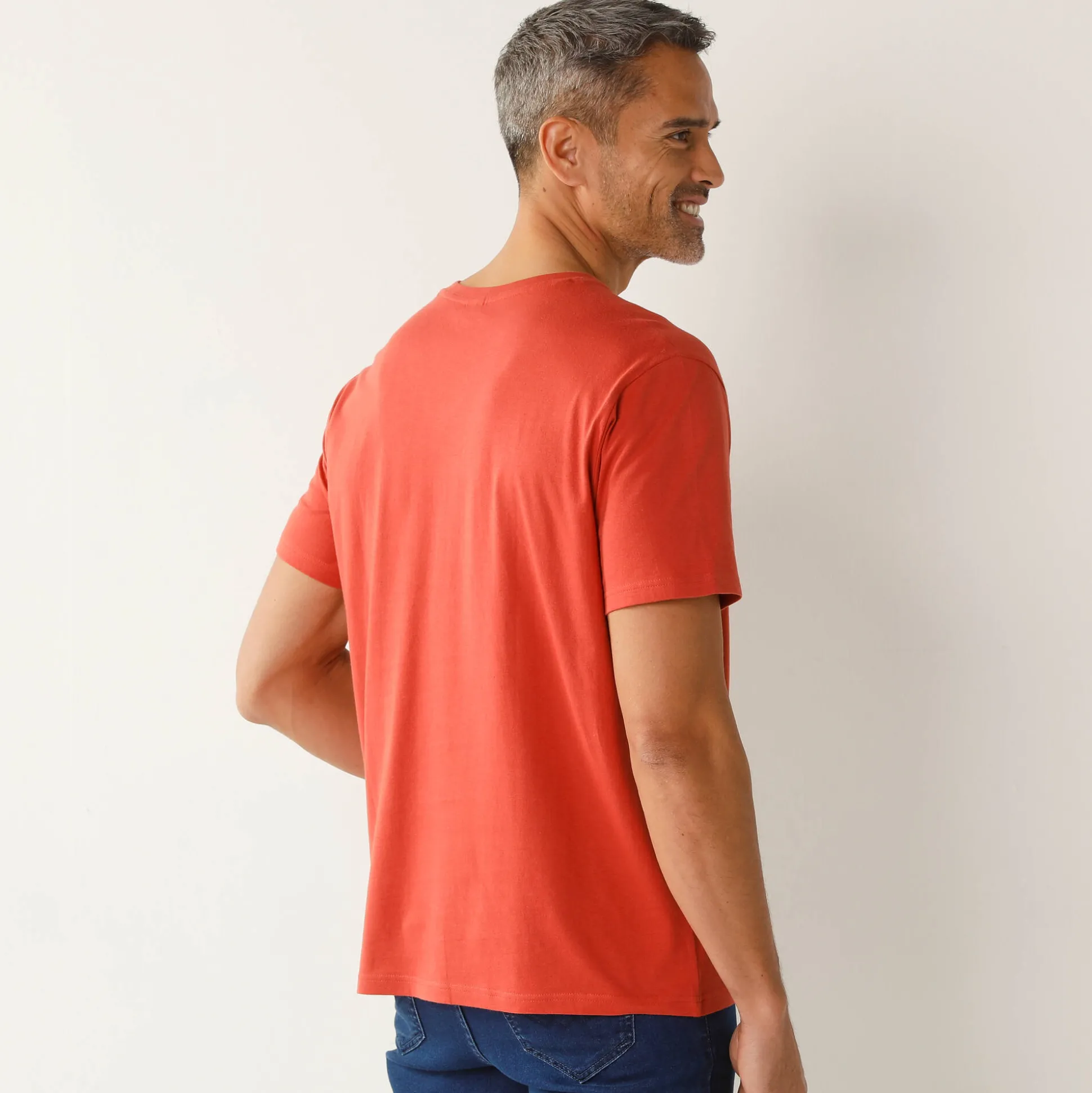 Tee-shirt col V manches courtes